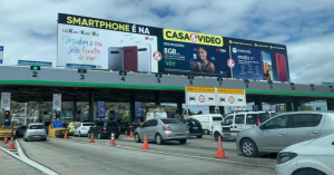 CASA & VIDEO lança campanha de Smartphone no Mega Painel da Ponte Rio-Niterói