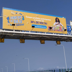 Nestlé lança ação promocional nos Painéis Publicitários da Ponte